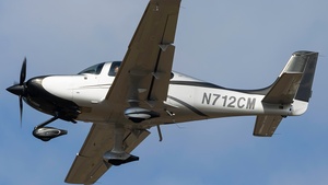 Photo of N712CM - Cirrus SR22T G6 GTS operated by Private