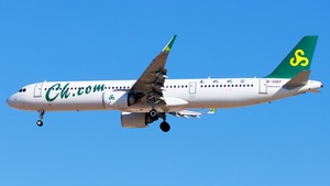 Photo of B-32EF - Airbus A321-253NX operated by Spring Airlines