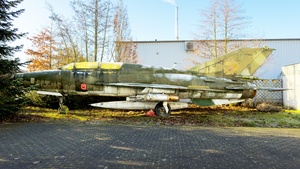 Photo of 276 - Mikoyan-Gurevich MiG-21U-600 Mongol-A operated by German Democratic Republic Air Force