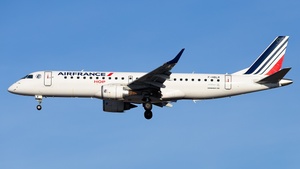 Photo of F-HBLR - Embraer ERJ-190STD operated by Air France HOP