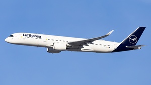 Photo of D-AIVB - Airbus A350-941 operated by Lufthansa