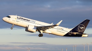 Photo of D-AIJM - Airbus A320-271N operated by Lufthansa City Airlines