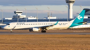 Photo of I-ADJS - Embraer ERJ-195LR operated by Air Dolomiti