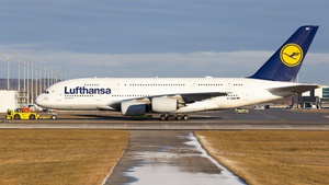 Photo of D-AIMM - Airbus A380-841 operated by Lufthansa