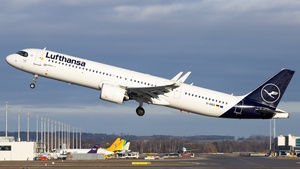 Photo of D-AIEH - Airbus A321-271NX operated by Lufthansa
