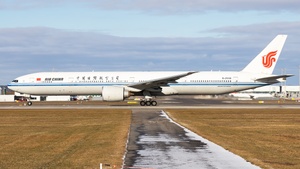 Photo of B-2039 - Boeing 777-39L(ER) operated by Air China