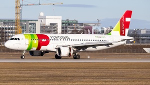 Photo of CS-TNY - Airbus A320-214 operated by TAP Air Portugal