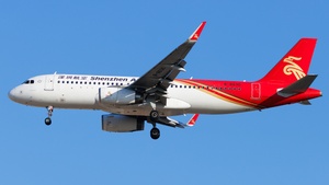 Photo of B-8636 - Airbus A320-232 operated by Shenzhen Airlines