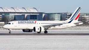 Photo of F-HZUG - Airbus A220-300 operated by Air France