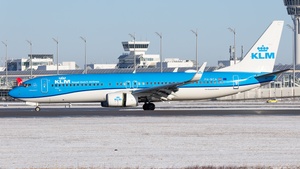 Photo of PH-BCA - Boeing 737-8K2 operated by KLM Royal Dutch Airlines
