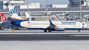 Photo of TC-SPN - Boeing 737-8KV operated by SunExpress