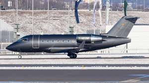 Photo of D-AEOM - Bombardier Challenger 604 operated by Elangeni