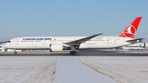 Photo of TC-LLH - Boeing 787-9 Dreamliner operated by Turkish Airlines
