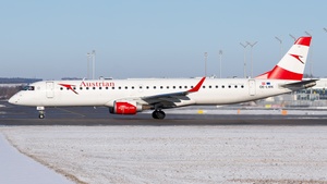 Photo of OE-LWK - Embraer ERJ-195LR operated by Austrian Airlines
