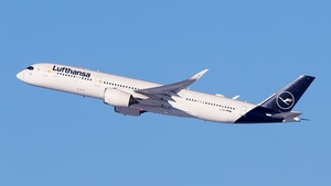 Photo of D-AIVA - Airbus A350-941 operated by Lufthansa