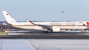 Photo of 10+01 - Airbus A350-941(CJ) operated by German Air Force