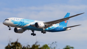 Photo of B-2726 - Boeing 787-8 Dreamliner operated by China Southern Airlines