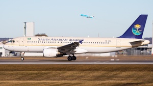 Photo of HZ-ASA - Airbus A320-214 operated by Saudi Arabian Airlines