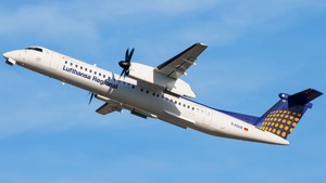 Photo of D-ADHR - Bombardier DHC-8-402 Dash 8 Q400 operated by Lufthansa Regional (opb Augsburg Airways)