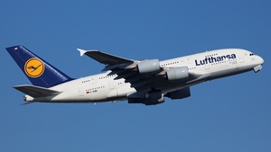 Photo of D-AIMK - Airbus A380-841 operated by Lufthansa