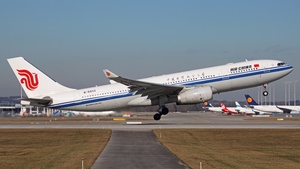 Photo of B-5933 - Airbus A330-243 operated by Air China