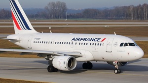 Photo of F-GUGF - Airbus A318-111 operated by Air France