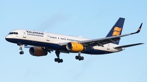 Photo of TF-FIV - Boeing 757-208 operated by Icelandair