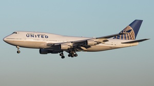 Photo of N121UA - Boeing 747-422 operated by United Airlines