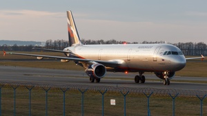 Photo of VP-BOE - Airbus A321-211 operated by Aeroflot