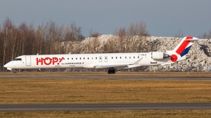 Photo of F-HMLM - Bombardier CRJ-1000EL operated by Air France HOP