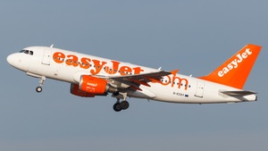 Photo of G-EZAY - Airbus A319-111 operated by easyJet