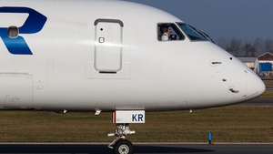 Photo of OH-LKR - Embraer ERJ-190LR operated by Finnair (opb Nordic Regional Airlines)