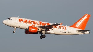 Photo of G-EZEB - Airbus A319-111 operated by easyJet