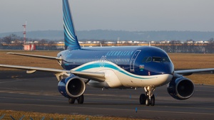 Photo of 4K-AZ77 - Airbus A320-214 operated by Azerbaijan Airlines