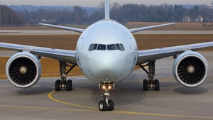 Photo of C-FITU - Boeing 777-333(ER) operated by Air Canada