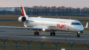 Photo of F-HMLN - Bombardier CRJ-1000EL operated by Air France HOP