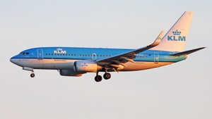 Photo of PH-BGL - Boeing 737-7K2 operated by KLM Royal Dutch Airlines