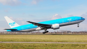 Photo of PH-BQI - Boeing 777-206(ER) operated by KLM Asia