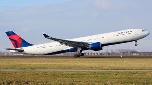 Photo of N804NW - Airbus A330-323 operated by Delta Air Lines