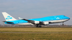 Photo of PH-BFR - Boeing 747-406(M) operated by KLM Royal Dutch Airlines