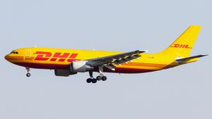D-AEAR