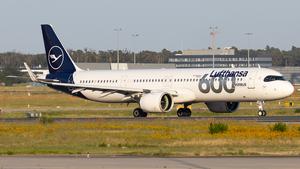 D-AIEQ