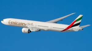 Photo of A6-EBW - Boeing 777-36N(ER) operated by Emirates