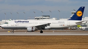 Photo of D-AIPP - Airbus A320-211 operated by Lufthansa