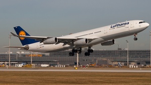 Photo of D-AIGO - Airbus A340-313 operated by Lufthansa