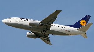 Photo of D-ABIE - Boeing 737-530 operated by Lufthansa