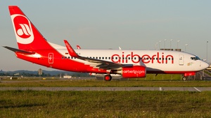 Photo of D-ABLC - Boeing 737-76J operated by Air Berlin