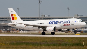 Photo of EC-HDP - Airbus A320-214 operated by Iberia