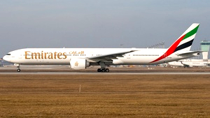 Photo of A6-EBO - Boeing 777-36N(ER) operated by Emirates