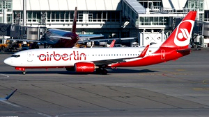 Photo of D-ABBC - Boeing 737-86J operated by Air Berlin